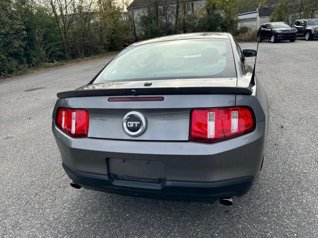 2010 ford mustang gt