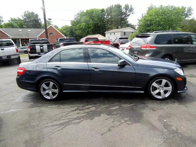 2010 mercedes-benz e-class e 350 4matic sedan 4d in maple shade, new jersey