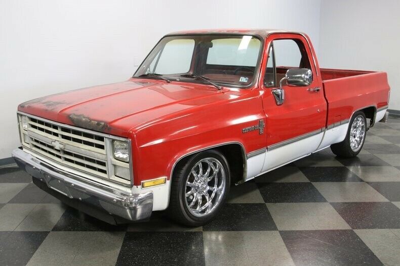 classic vintage chrome patina chevy sbc automatic 2 tone short bed truck