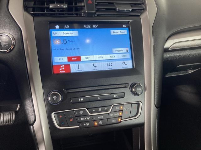 2017 ford fusion se