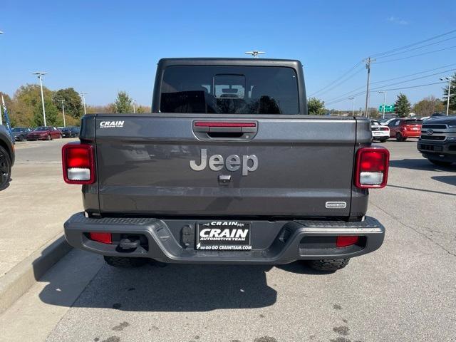 2023 jeep gladiator overland