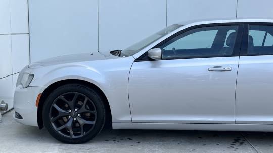 2021 Chrysler 300