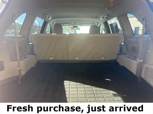 2019 toyota highlander le i4
