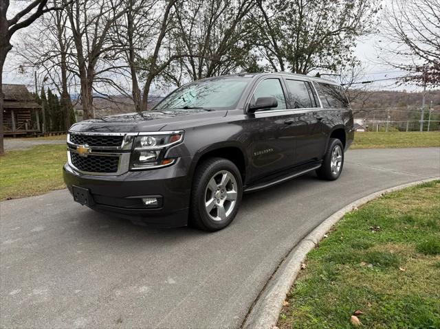 2017 chevrolet suburban lt