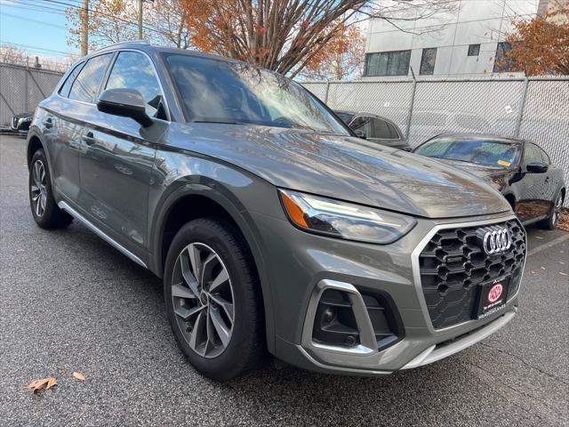 2024 audi q5 45 s line premium plus