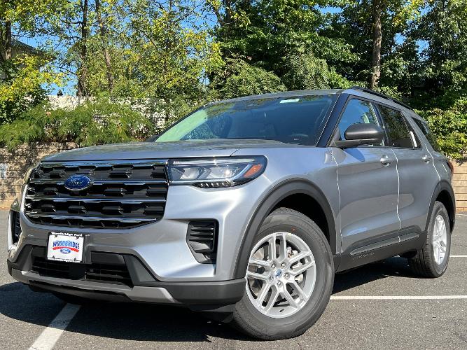 new 2025 ford explorer active