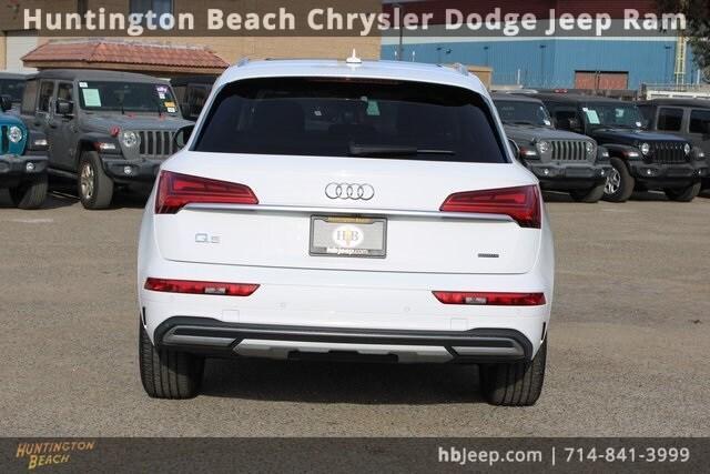 2024 audi q5 40 premium