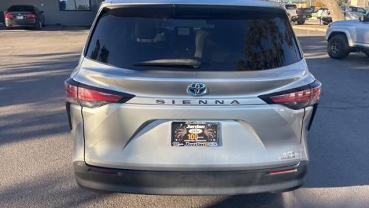 2021 Toyota Sienna