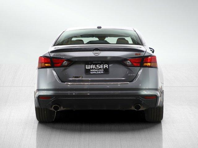 2023 nissan altima 2.5 sr