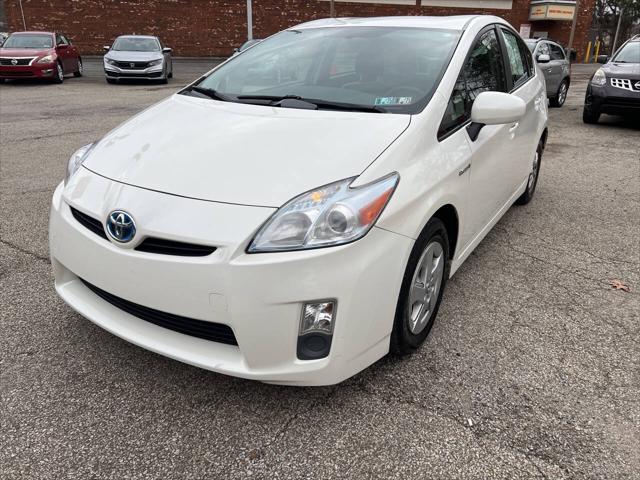 2010 toyota prius t mulliner