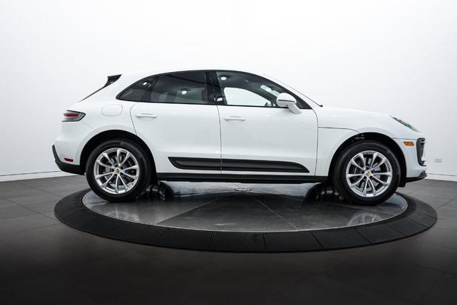 2024 porsche macan