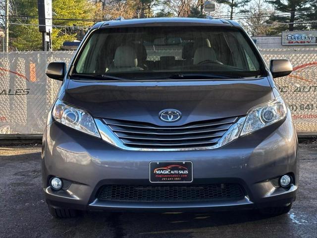 2015 toyota sienna xle