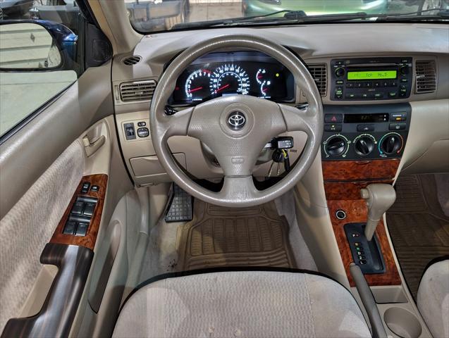 2006 toyota corolla le