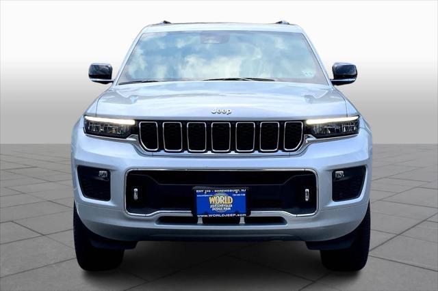 2022 jeep grand cherokee l overland