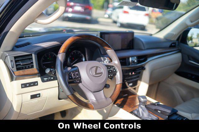 2016 lexus lx 570 base