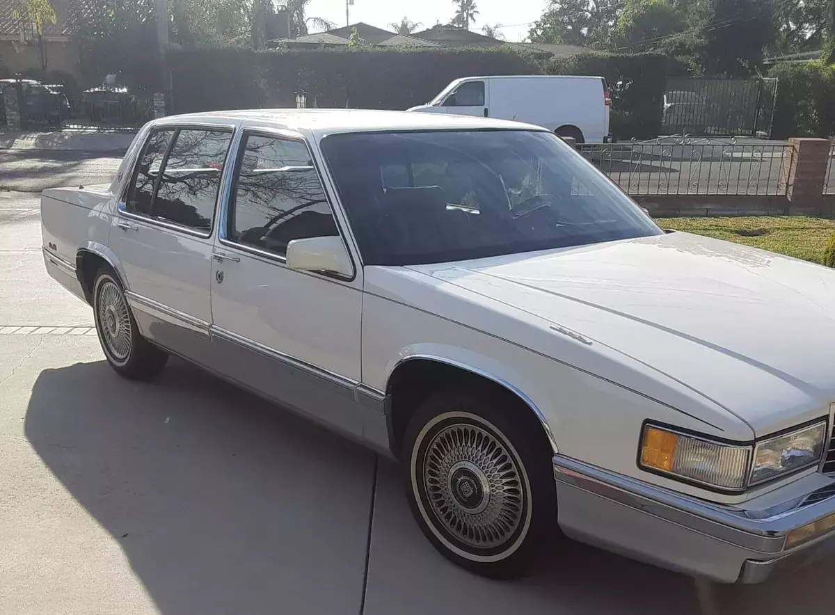 1993 cadillac deville sedan white