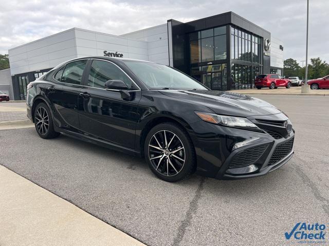 2024 toyota camry se