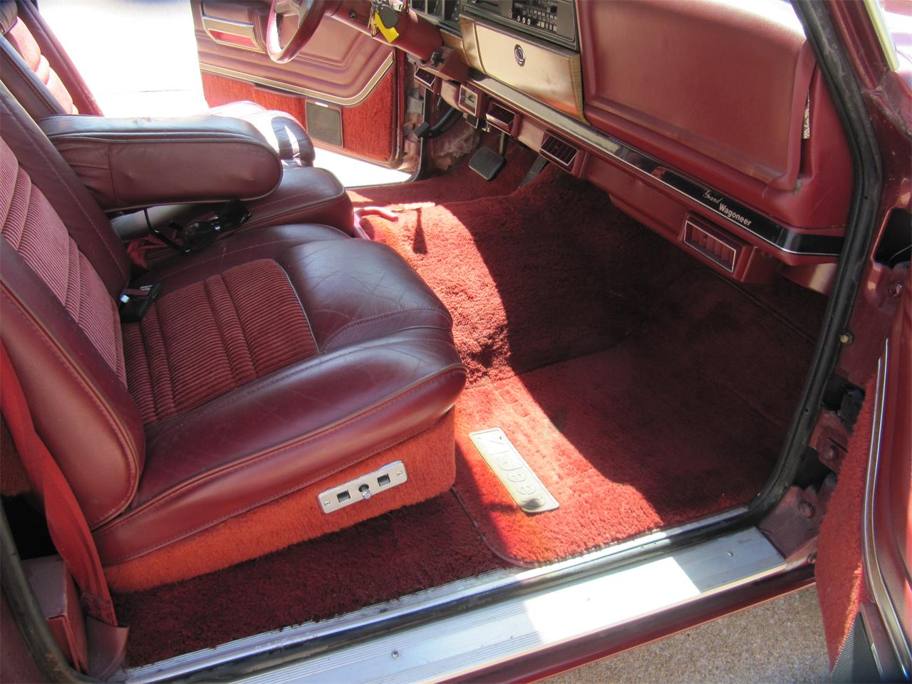 1979 jeep grand wagoneer