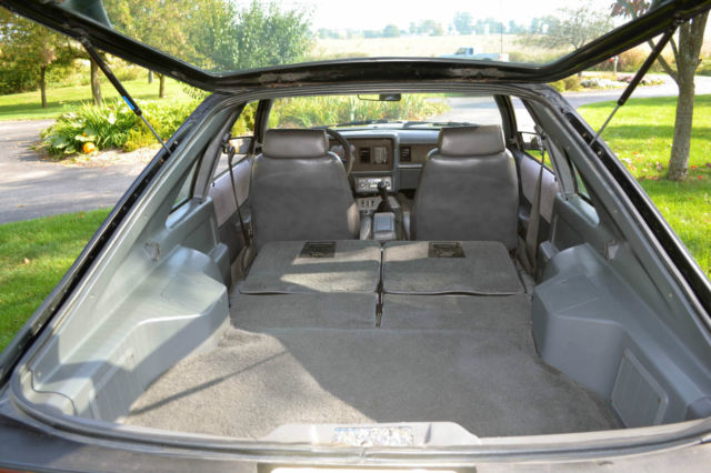 fresh clear coat black paint, leather interior, hurst 5speed fun car, no reserve