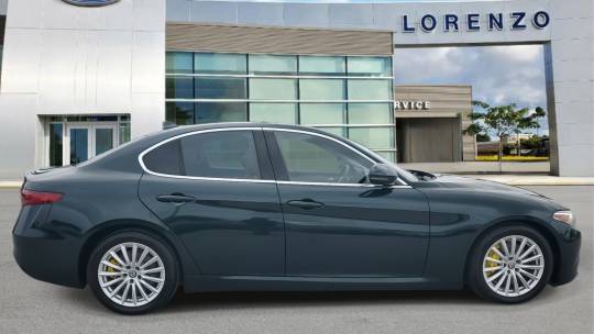 2021 Alfa Romeo Giulia