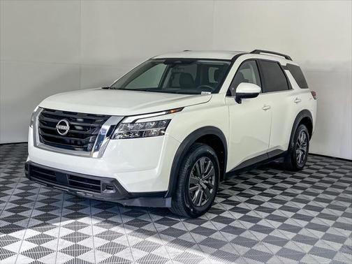 2022 nissan pathfinder