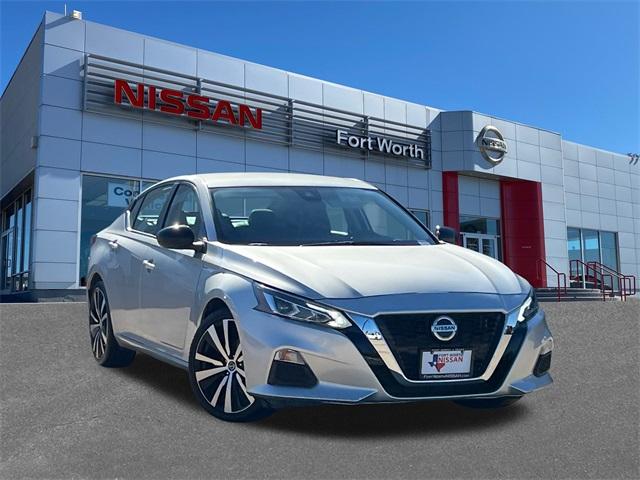 2022 nissan altima 2.5 sr