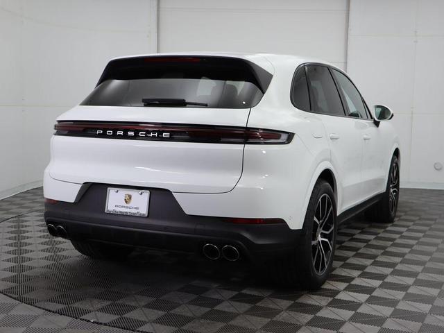 2024 porsche cayenne base (tiptronic)