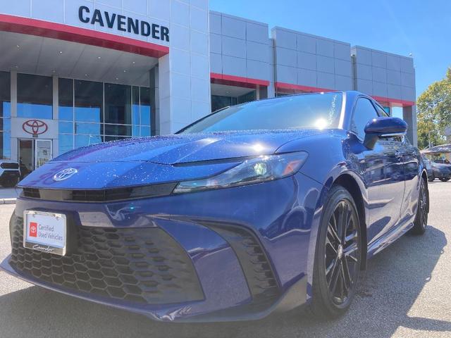 2025 toyota camry se