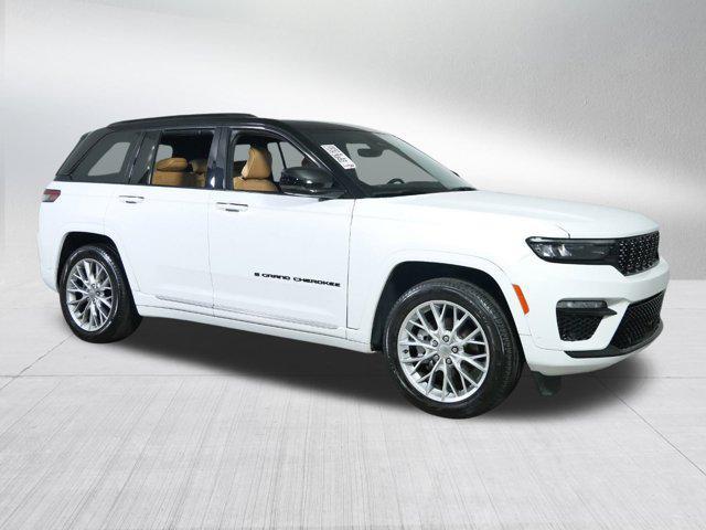 2022 jeep grand cherokee summit
