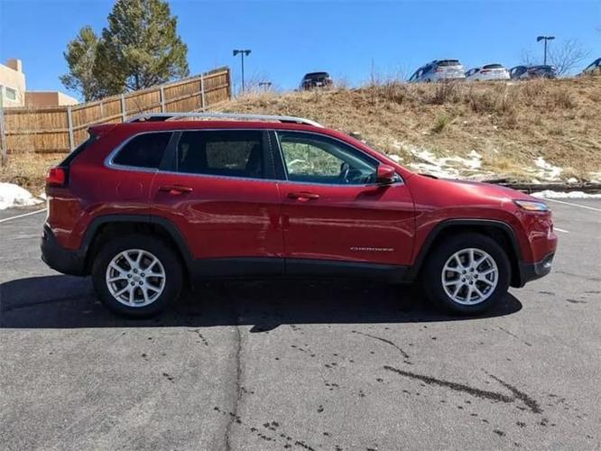 2017 jeep cherokee latitude sport utility 4d in colorado springs, colorado