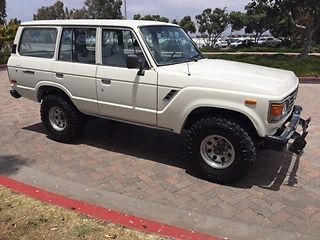 1987 land cruiser extreme rock crawler,super-charged v8,orginal paint,rust free