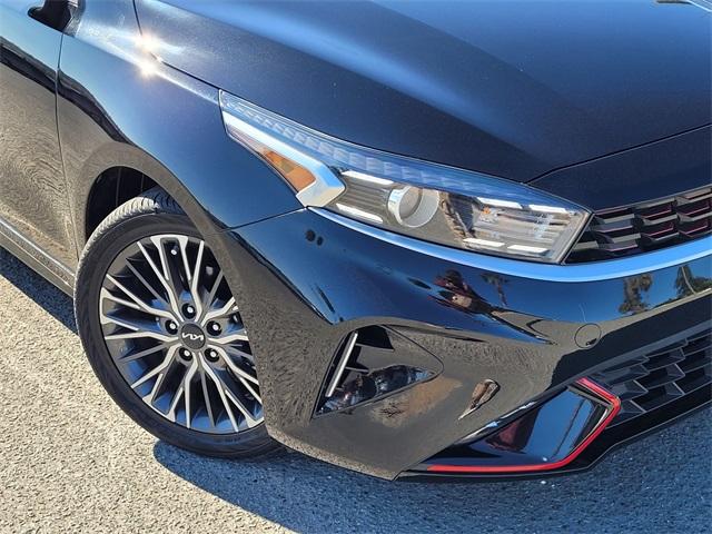 2022 kia forte gt-line