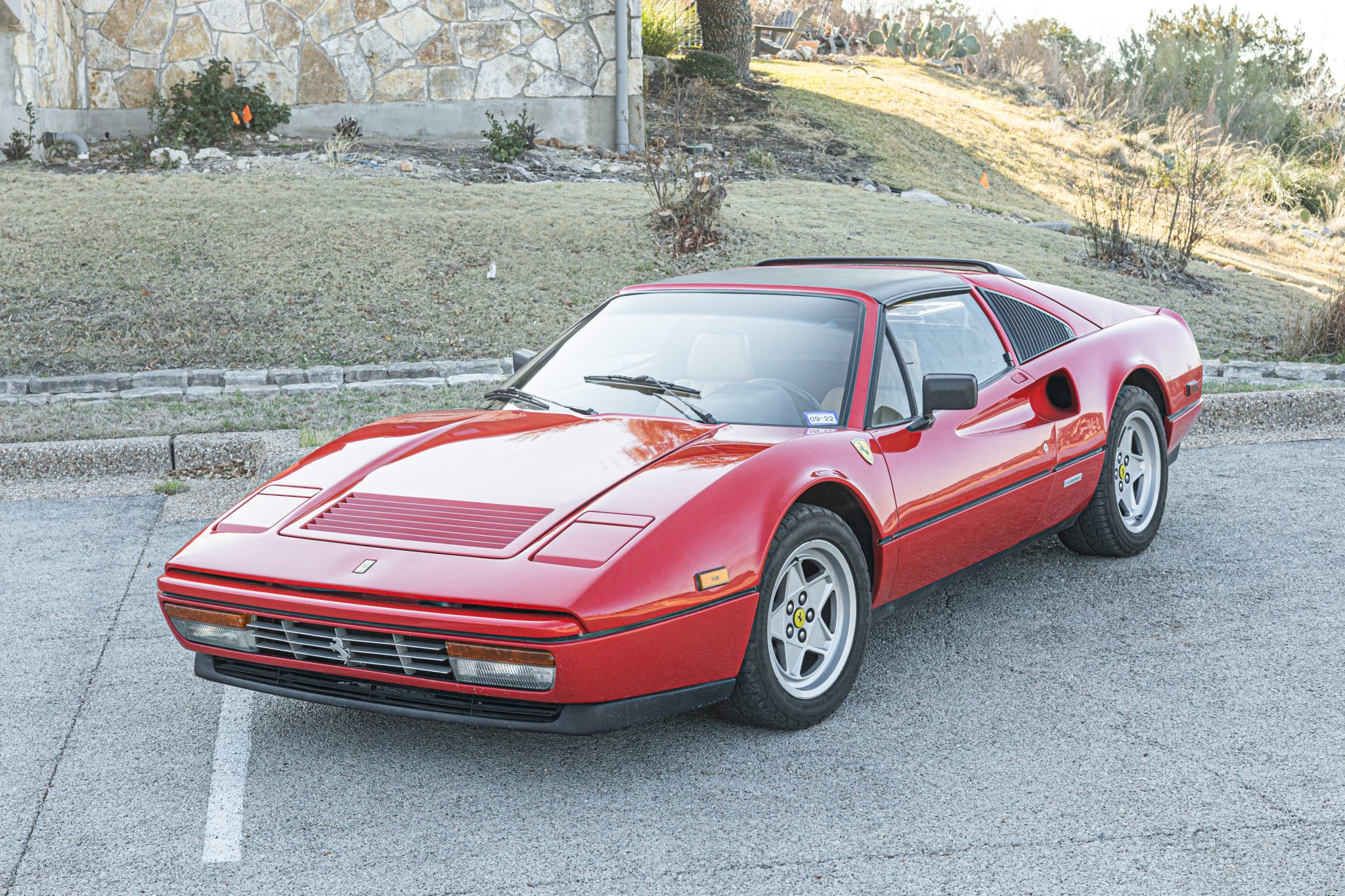 1987 ferrari 328 gts
