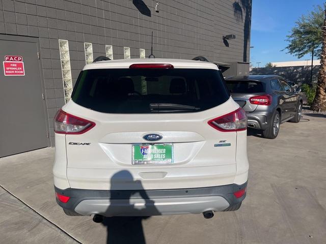 2014 ford escape se