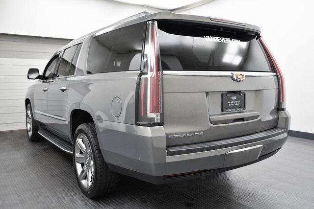 2017 cadillac escalade esv luxury