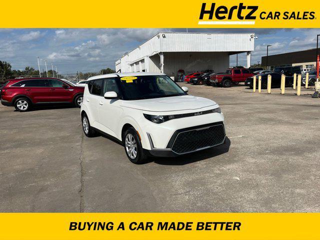 2023 kia soul lx