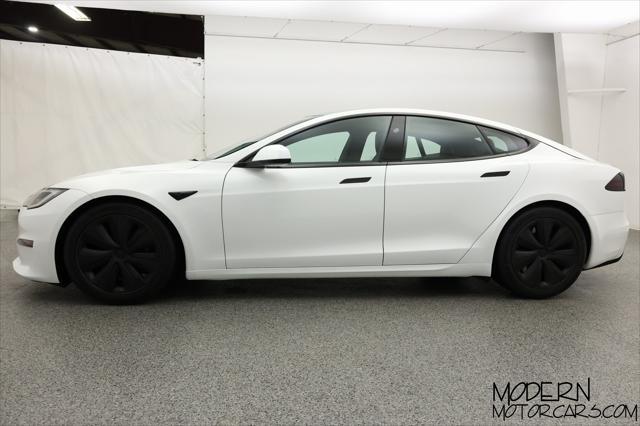 2023 tesla model s base