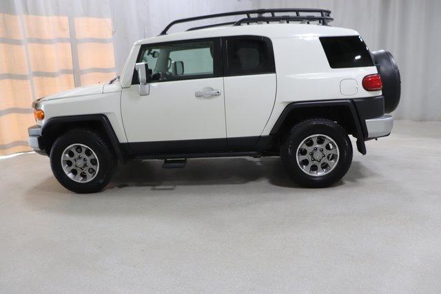 used 2011 toyota fj cruiser 4wd fargo, nd 58103 for sale in fargo, north dakota