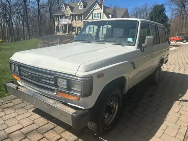 1989 toyota land cruiser suv white 4wd automatic fj62 gx