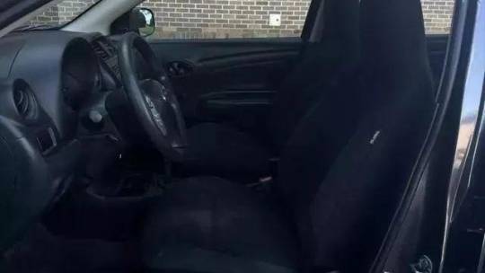 2015 nissan versa