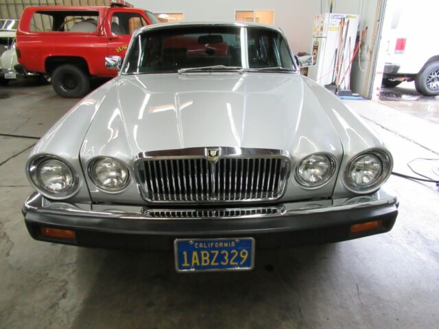 1974 jaguar xj6, warwick grey with tan leather interior. one owner since new