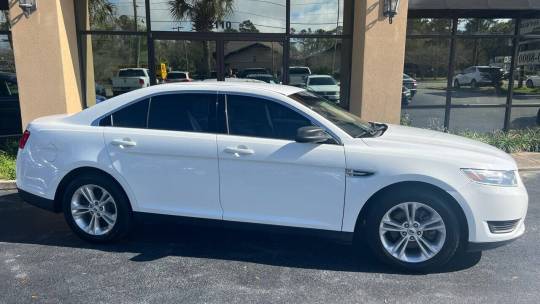 2017 Ford Taurus
