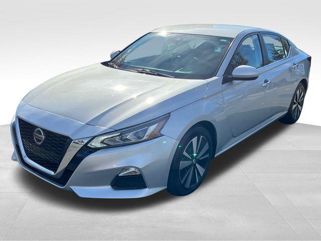 2021 nissan altima 2.5 sv