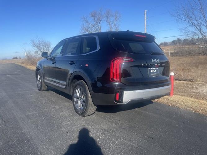 new 2024 kia telluride lx