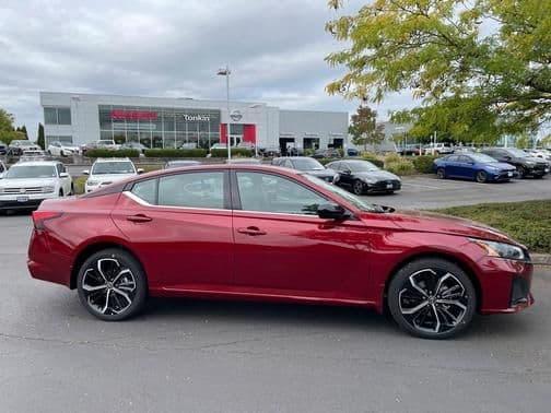 2024 nissan altima 2.5 sr in charbonneau, oregon