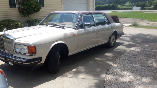 rolls roycenter silver spur