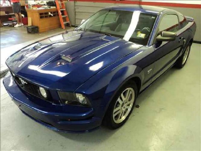used 2005 ford mustang for sale. in evans city, pa