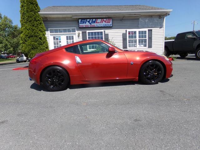 2016 nissan 370z base