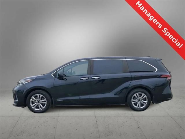 2021 toyota sienna xse 7 passenger