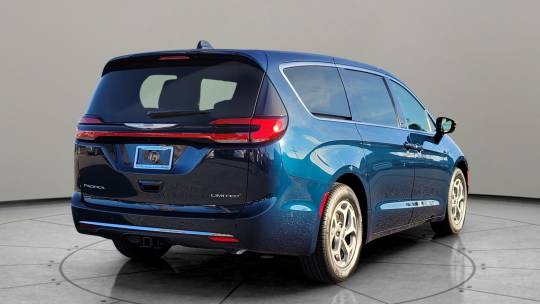 2024 Chrysler Pacifica